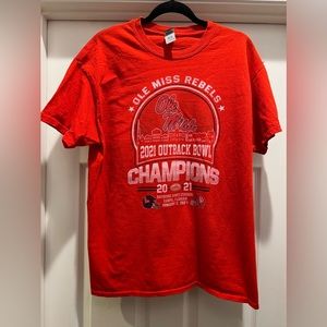 Ole Miss Rebels 2021 Outback Bowl Champions t-shirt, Size L
